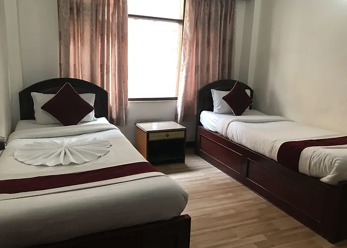 Lily Hotel